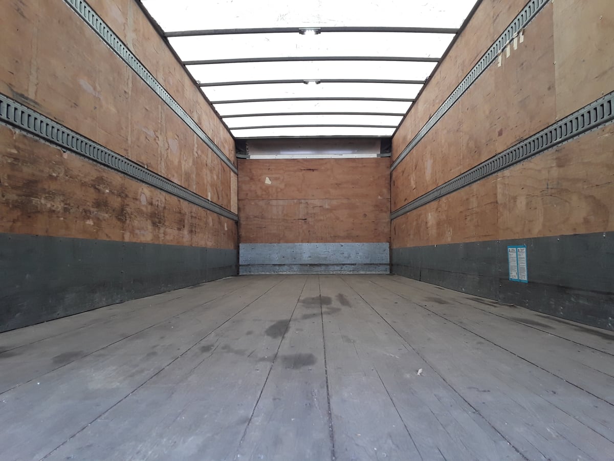 2016 Freightliner/Mercedes M2 106 651432