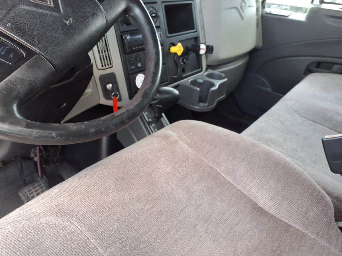 2016 Navistar International 4300 651605