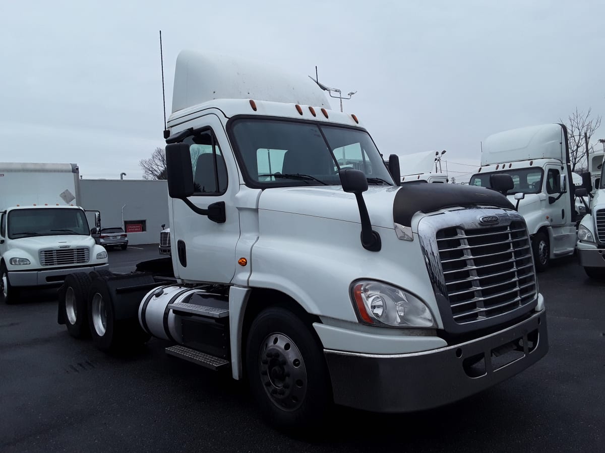 2016 Freightliner/Mercedes CASCADIA 125 651652