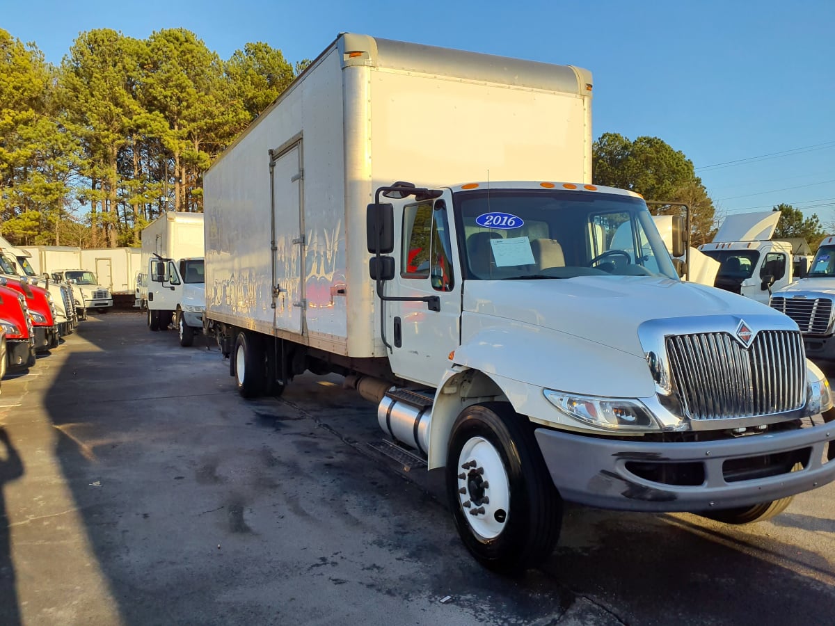 2016 Navistar International 4300 651751