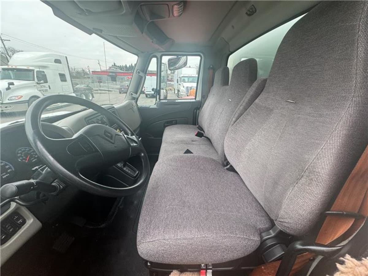 2016 Navistar International 4300 651789