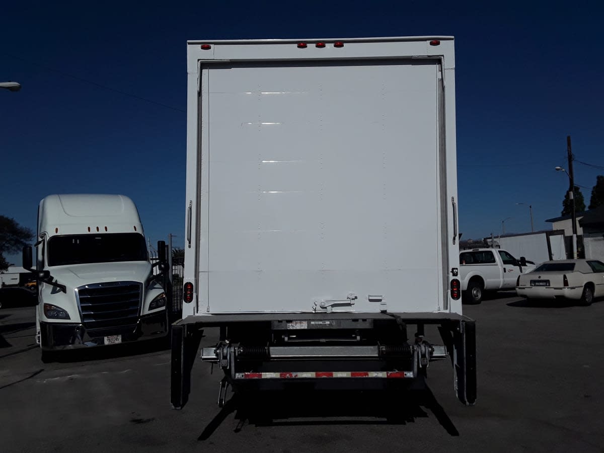 2016 Navistar International 4300 651911