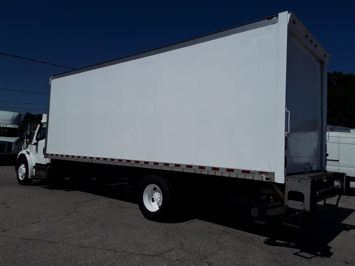 2016 Freightliner/Mercedes M2 106 651937