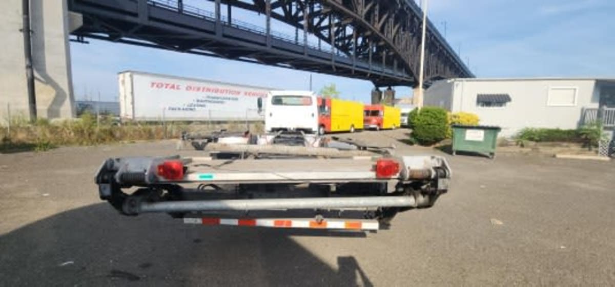 2016 Freightliner/Mercedes M2 106 651946