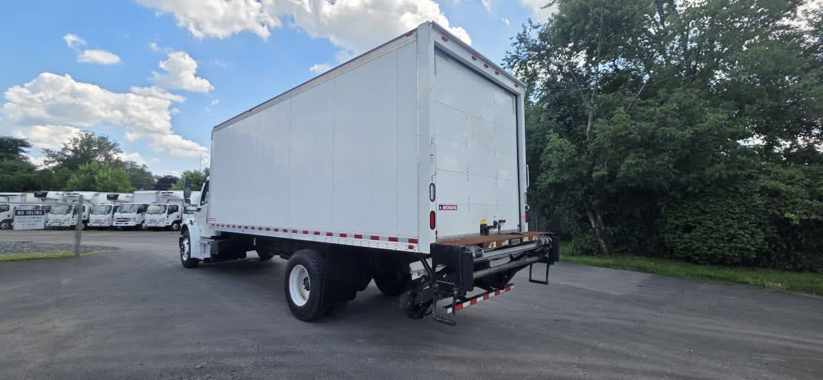 2016 Freightliner M2 106 in Bensalem, PA — photo 6
