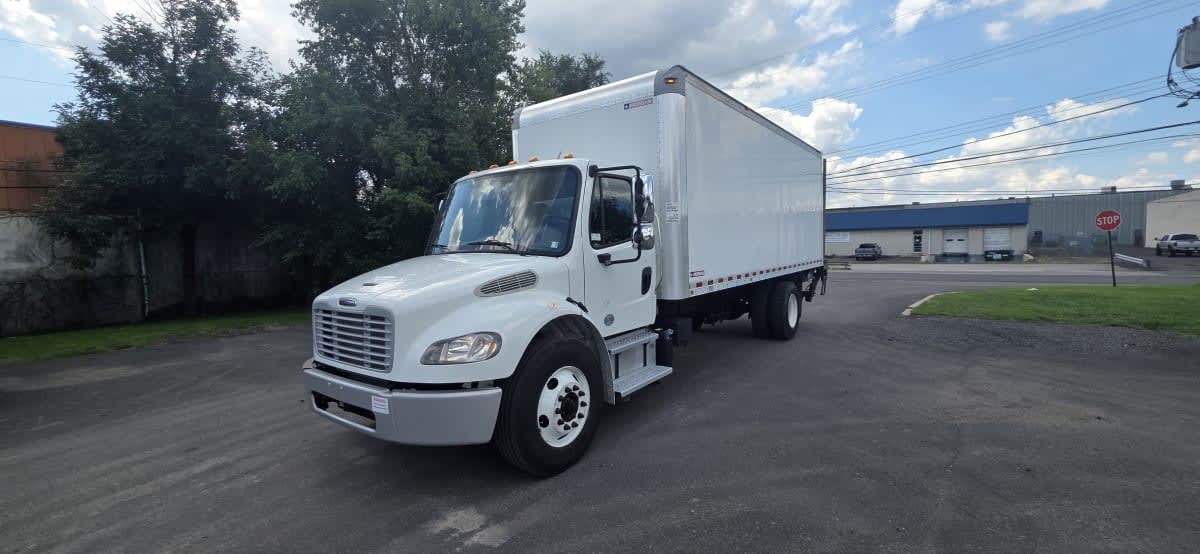 2016 Freightliner M2 106 in Bensalem, PA