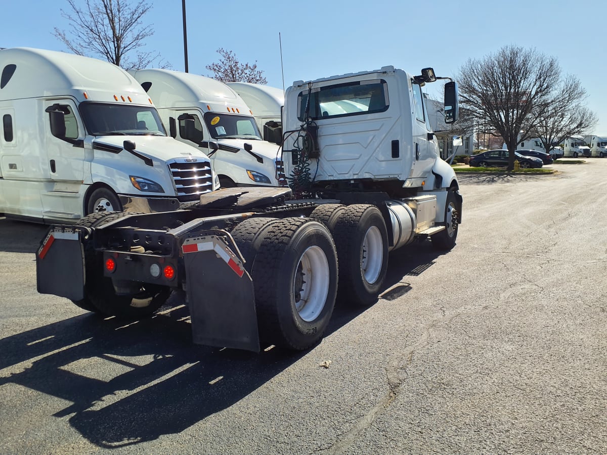 2016 Navistar International PROSTAR 652111