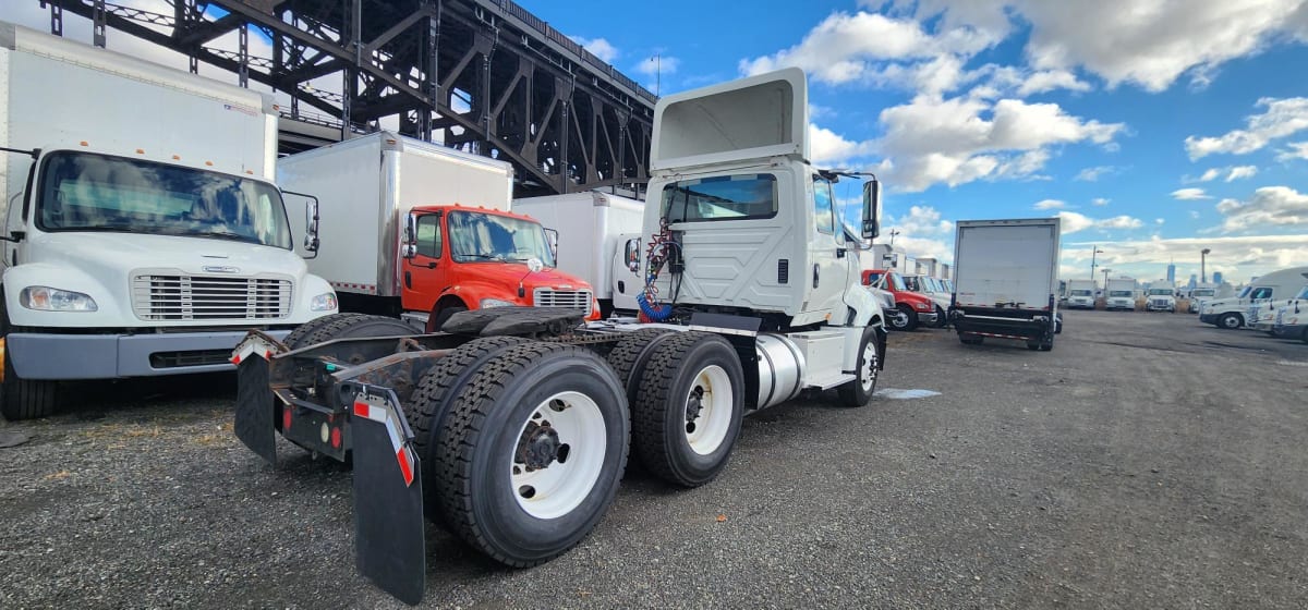 2016 Navistar International PROSTAR 652208