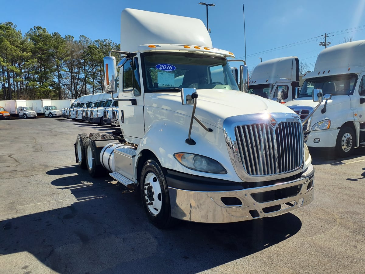 2016 Navistar International PROSTAR 652220