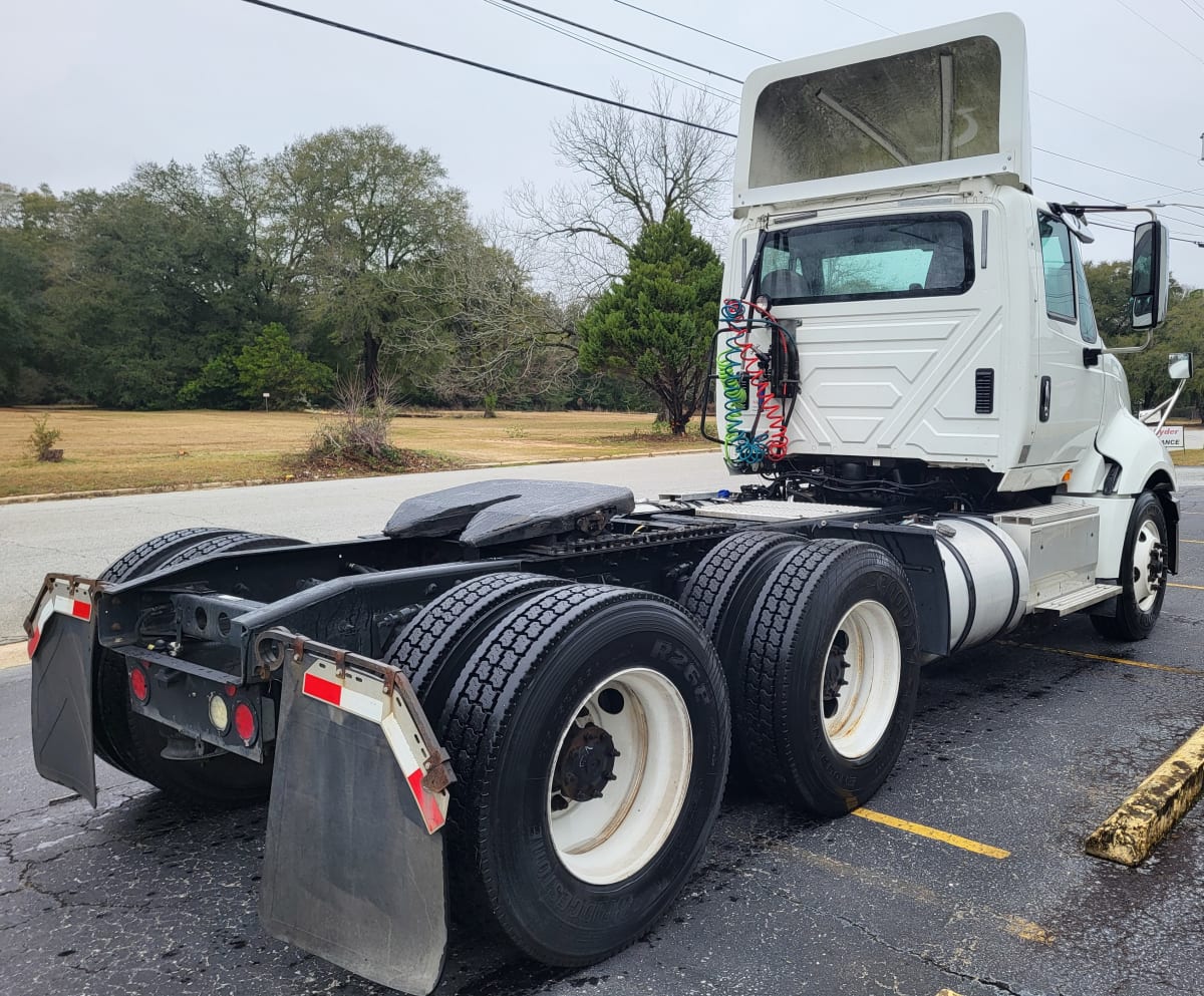 2016 Navistar International PROSTAR 652316