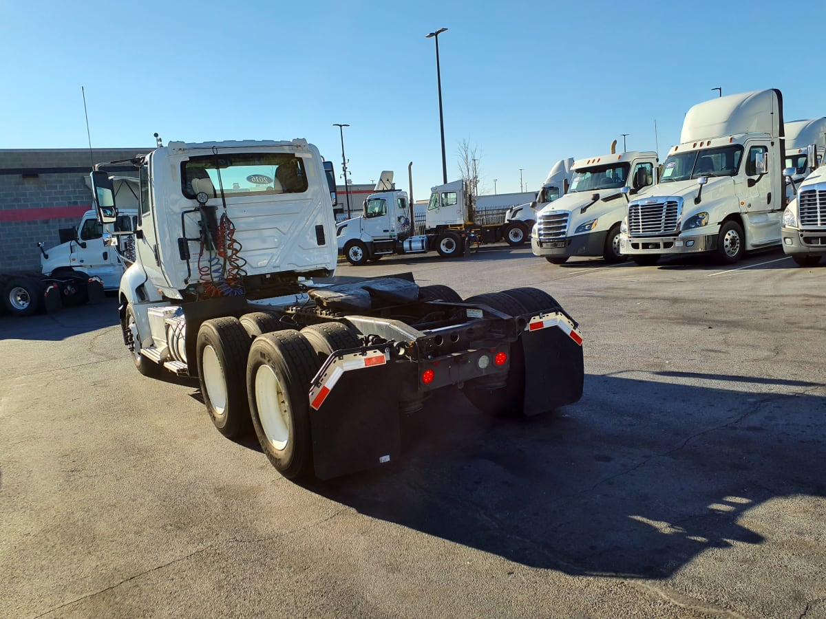 2016 Navistar International PROSTAR 652318