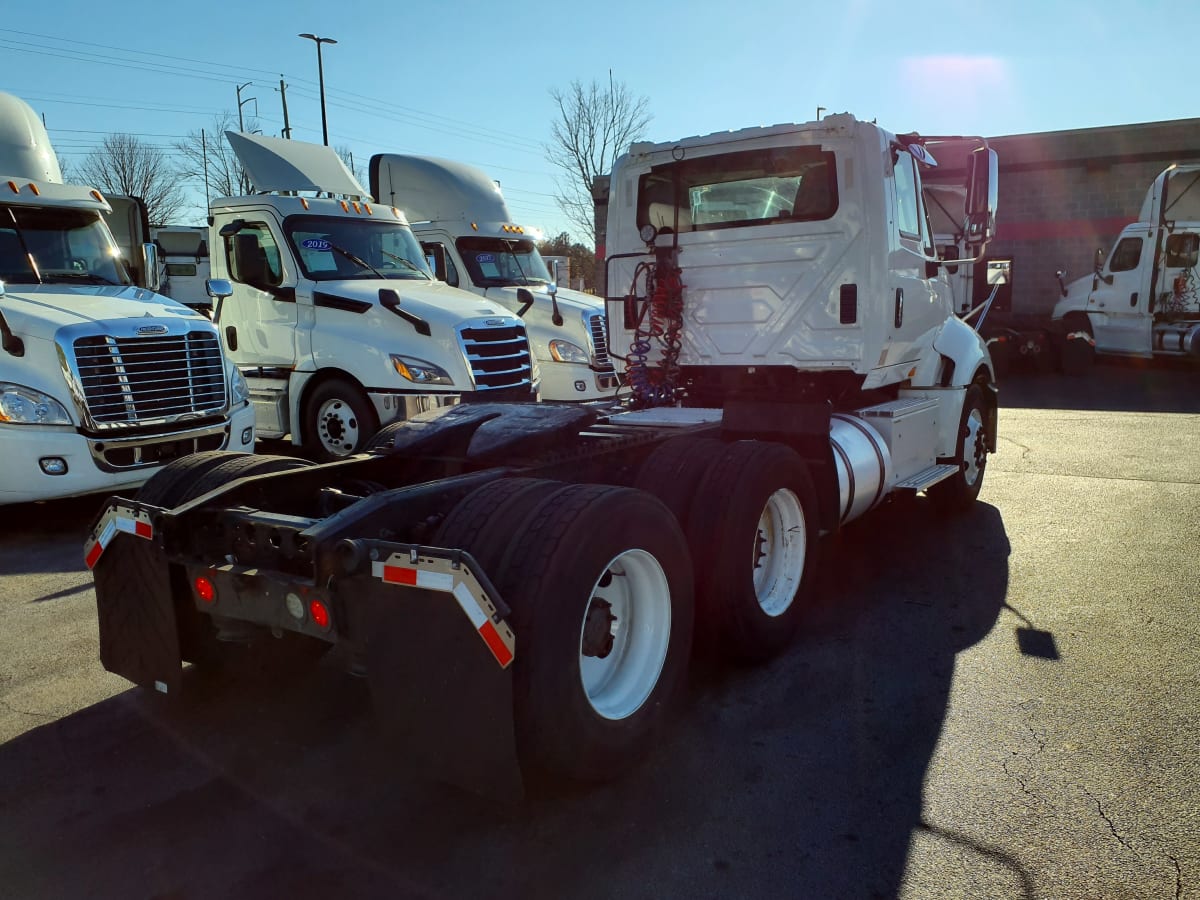 2016 Navistar International PROSTAR 652318