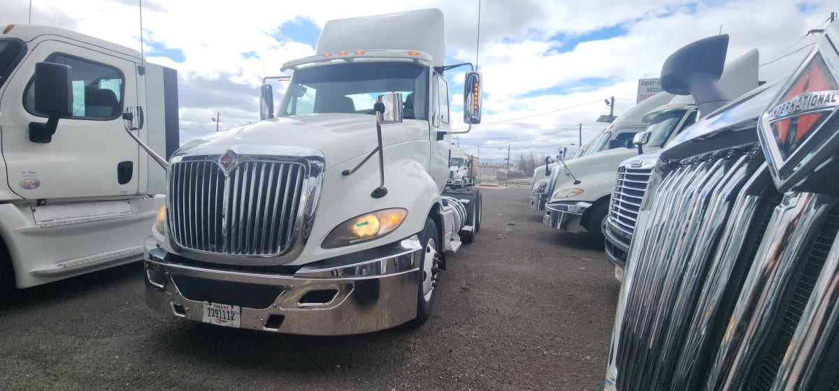 2016 Navistar International PROSTAR 652340