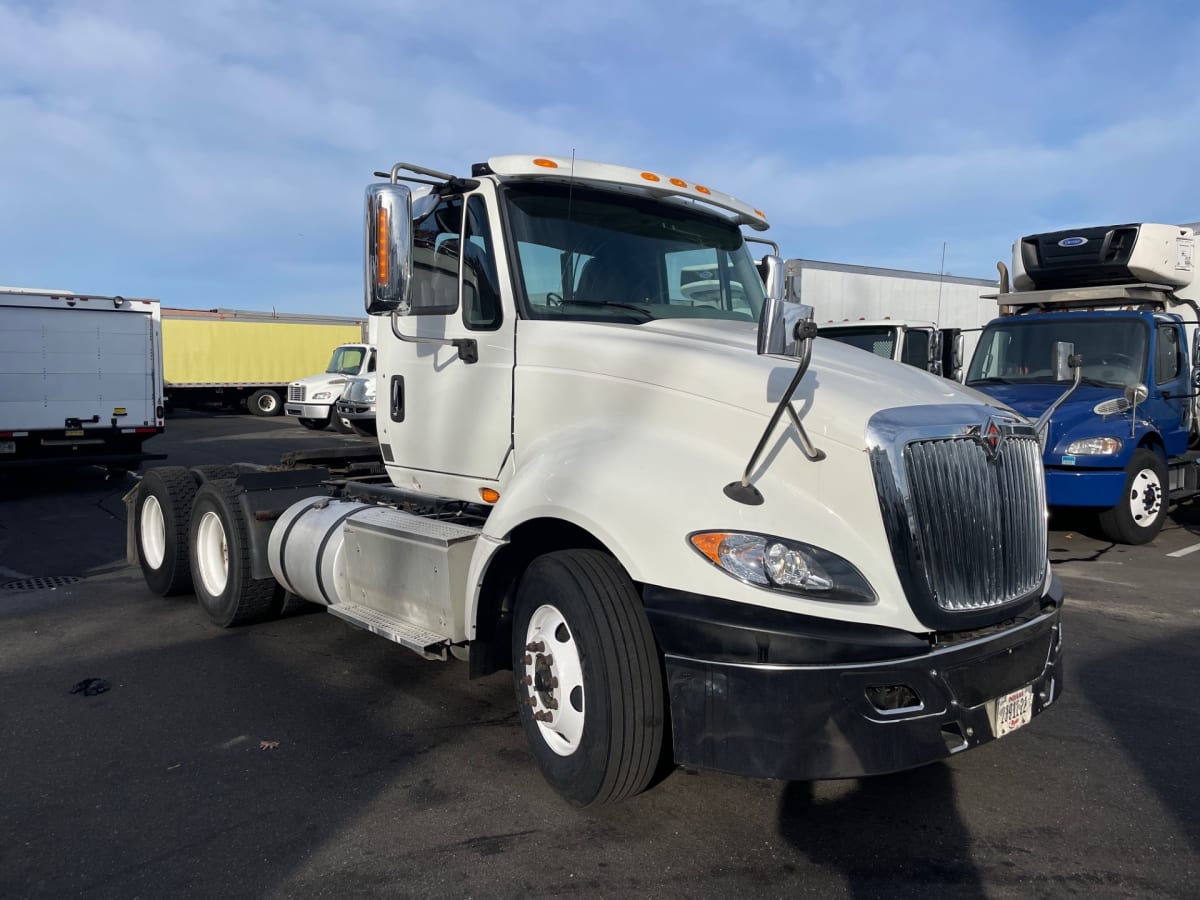 2016 Navistar International PROSTAR 652351