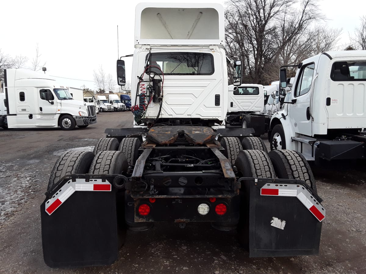 2016 Navistar International PROSTAR 652372