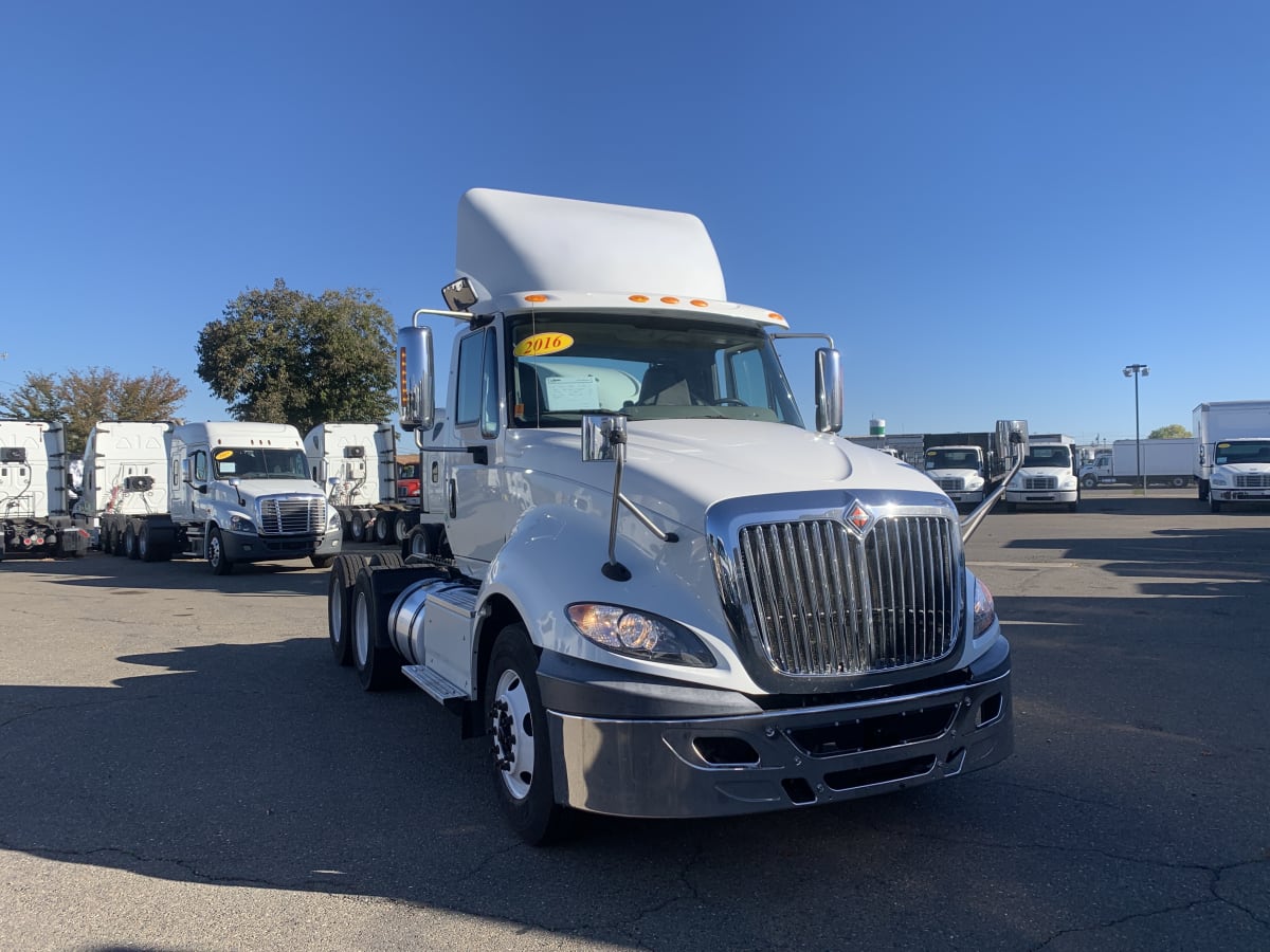 2016 Navistar International PROSTAR 652487