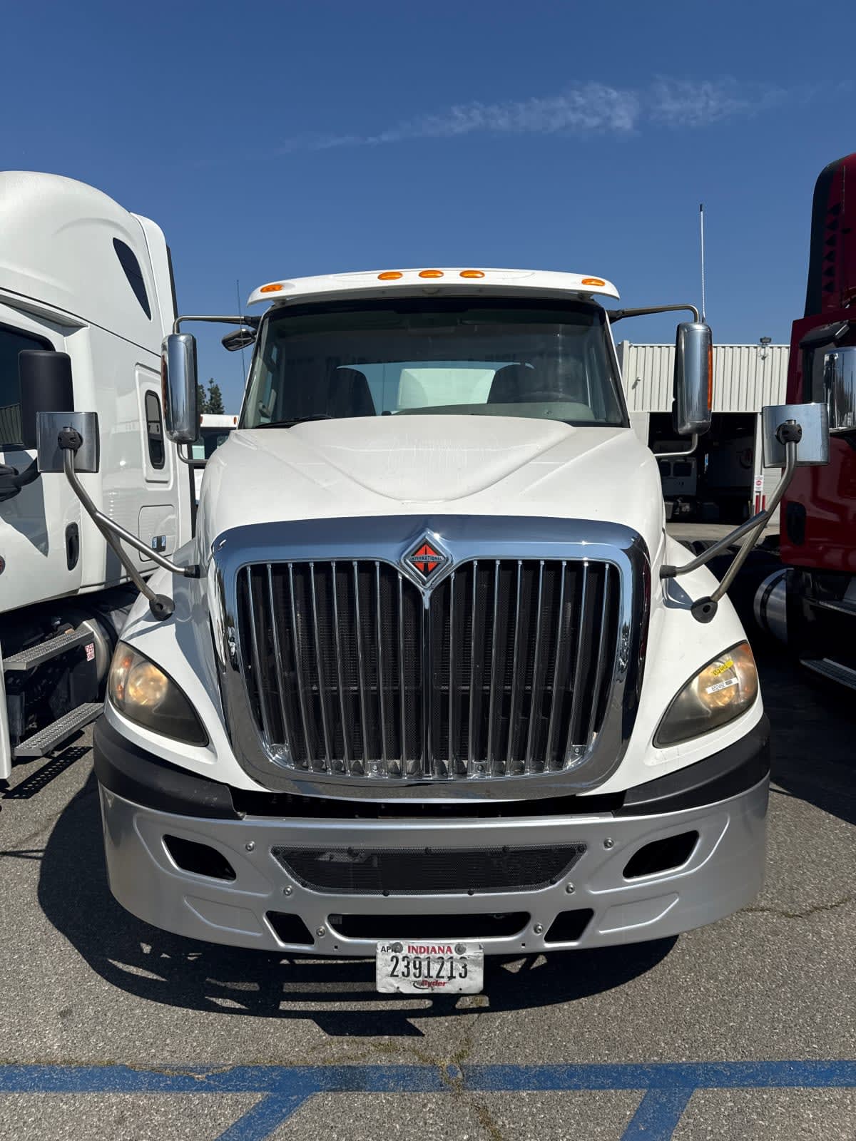 2016 International ProStar - image 2