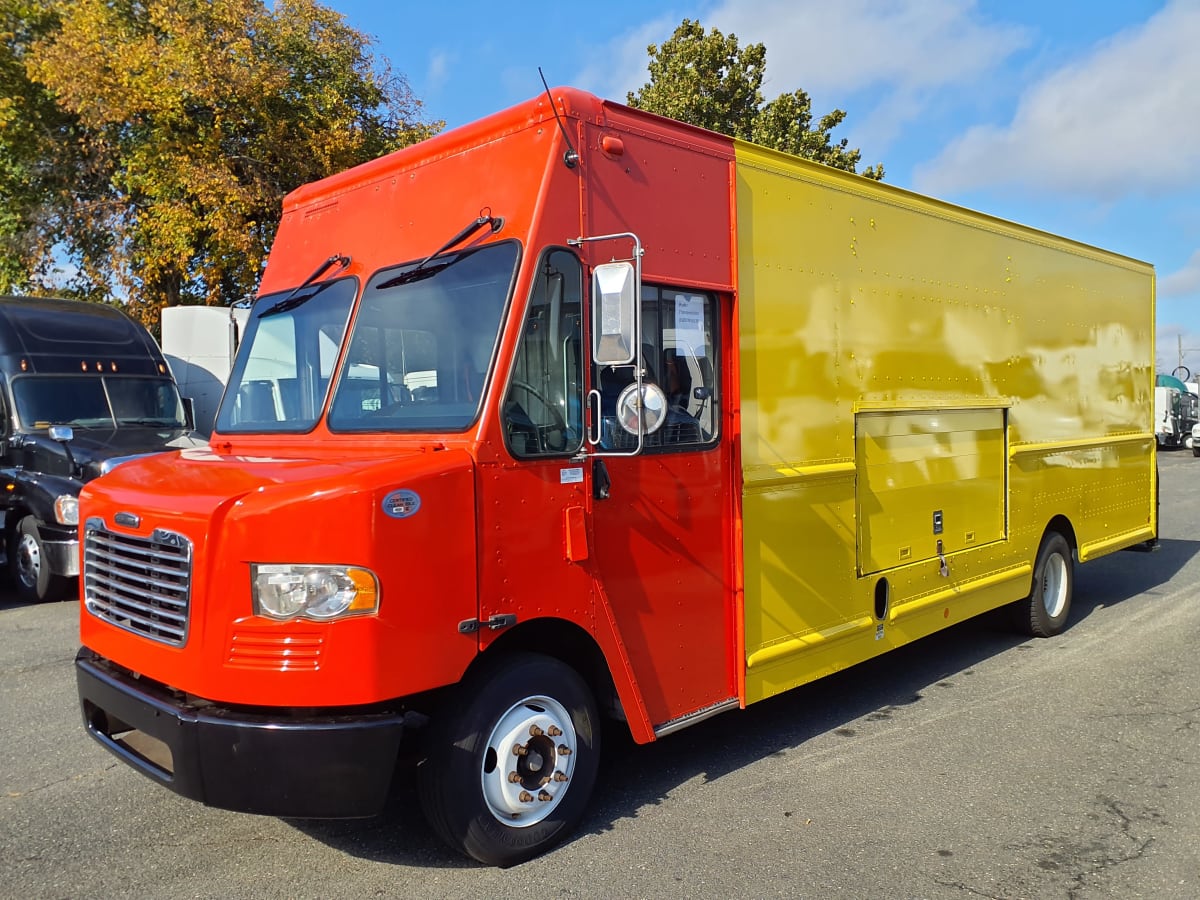 2016 Frtlr Custom Chassis Corp MT55 652525