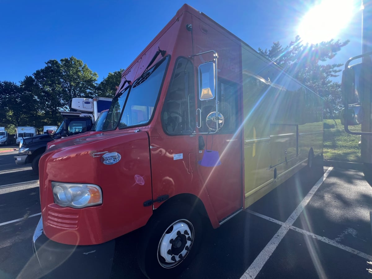 2016 Frtlr Custom Chassis Corp MT55 652544