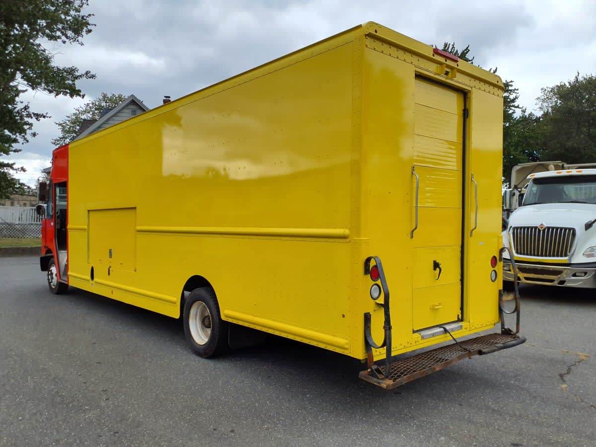 2016 Frtlr Custom Chassis Corp MT55 652571