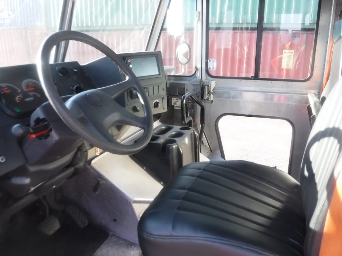 2016 Frtlr Custom Chassis Corp MT55 652572