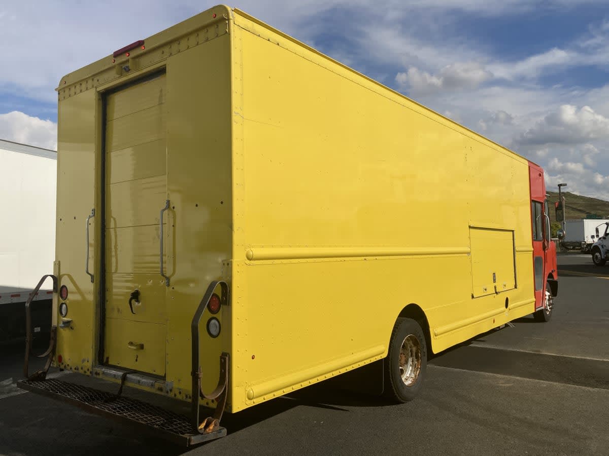 2016 Frtlr Custom Chassis Corp MT55 652588