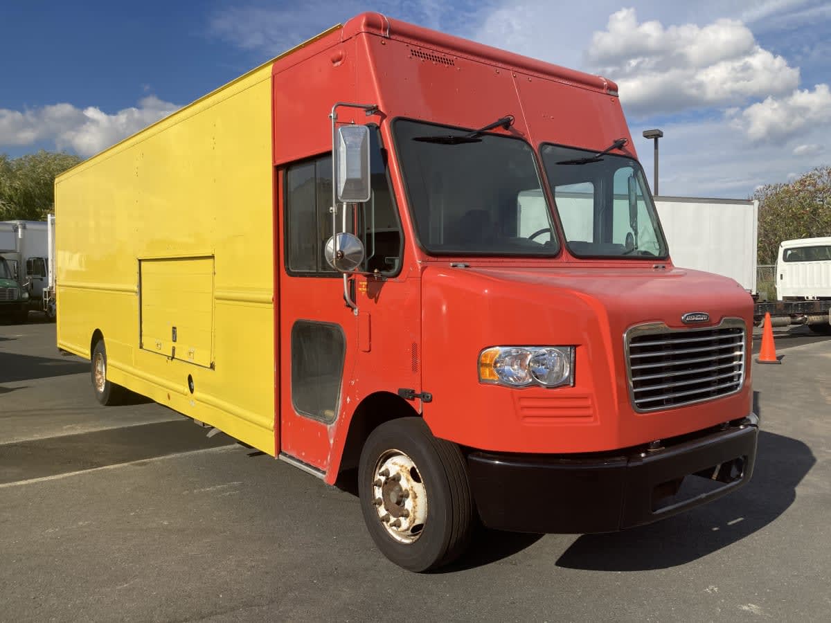 2016 Frtlr Custom Chassis Corp MT55 652588