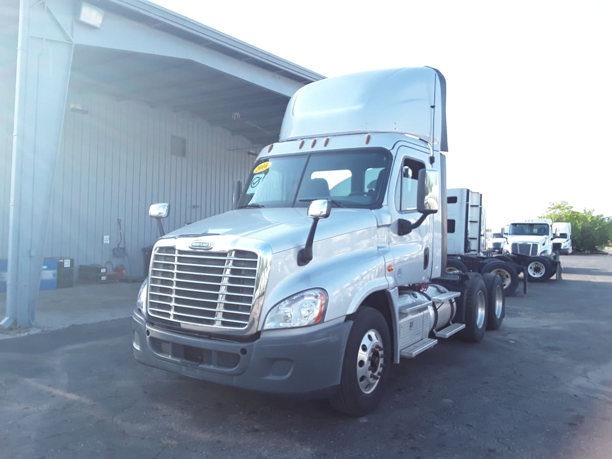 2016 Freightliner/Mercedes CASCADIA 125 652706