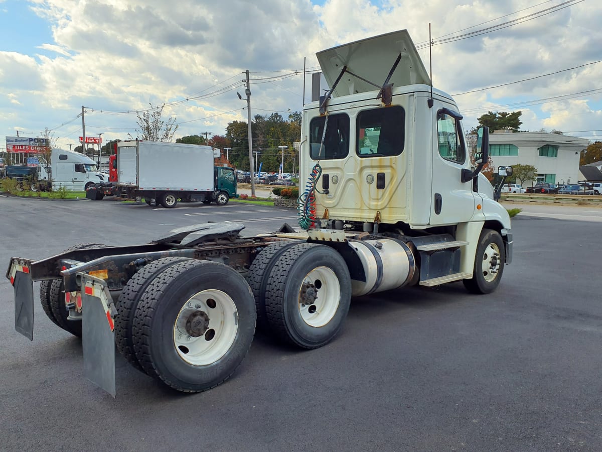 2016 Freightliner/Mercedes CASCADIA 125 652716