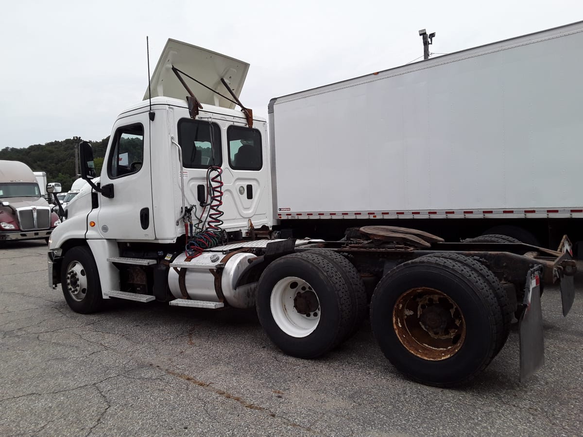 2016 Freightliner/Mercedes CASCADIA 125 652726