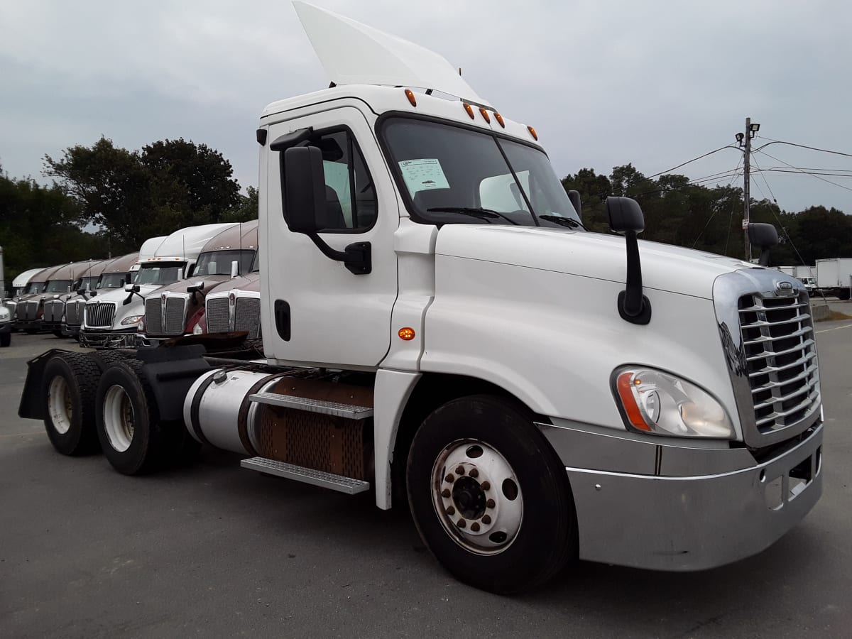 2016 Freightliner/Mercedes CASCADIA 125 652726