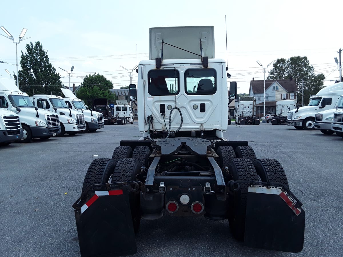 2016 Freightliner/Mercedes CASCADIA 125 652749