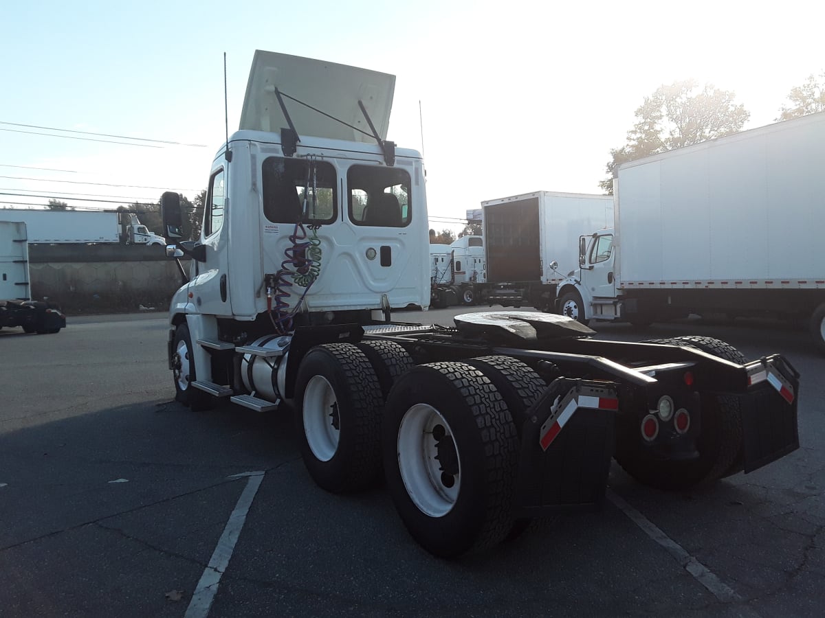 2016 Freightliner/Mercedes CASCADIA 125 652757