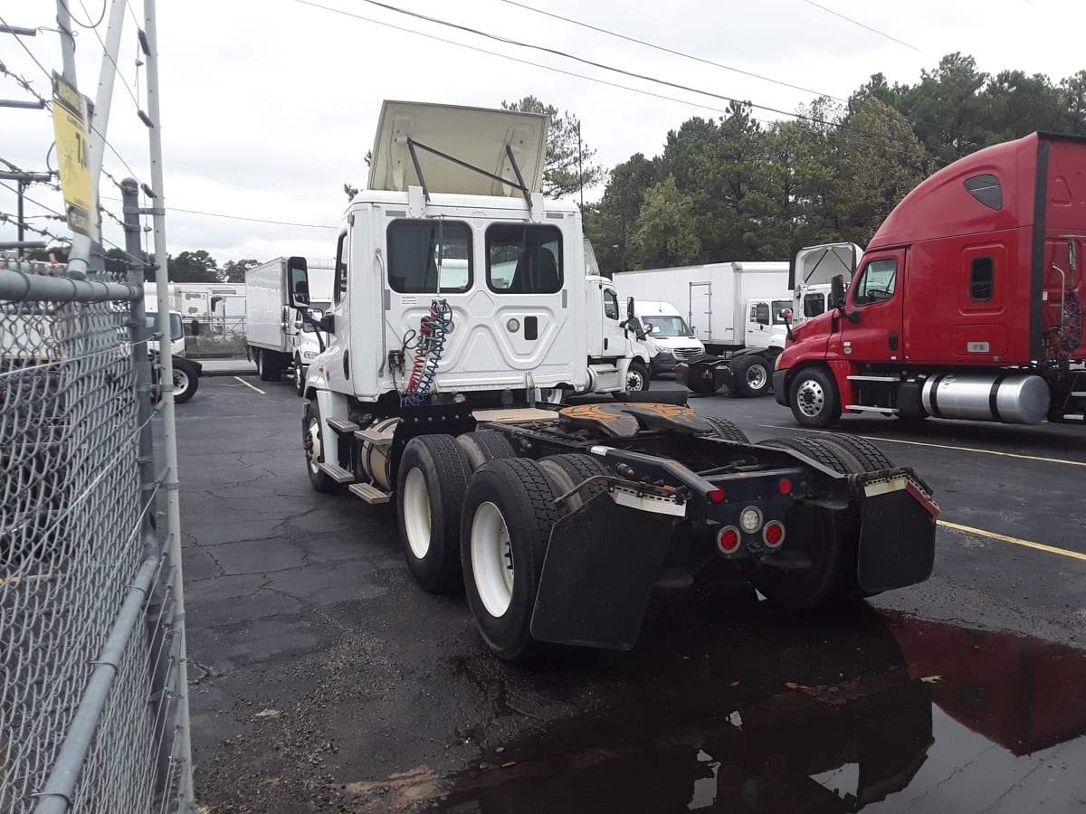 2016 Freightliner/Mercedes CASCADIA 125 652766