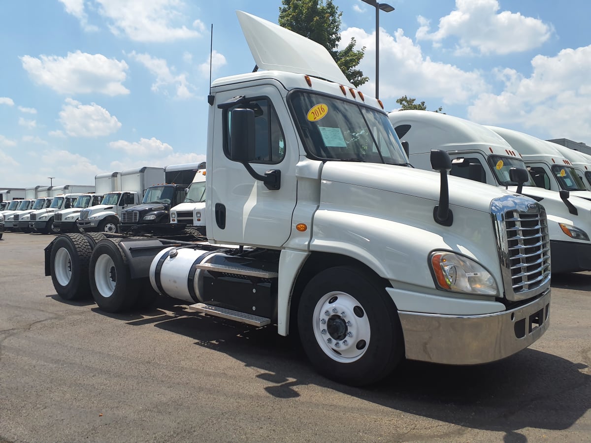 2016 Freightliner/Mercedes CASCADIA 125 652772