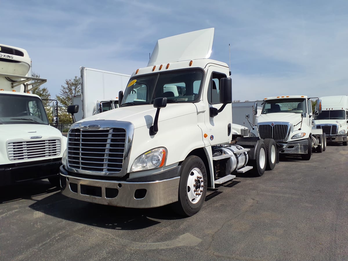 2016 Freightliner/Mercedes CASCADIA 125 652829