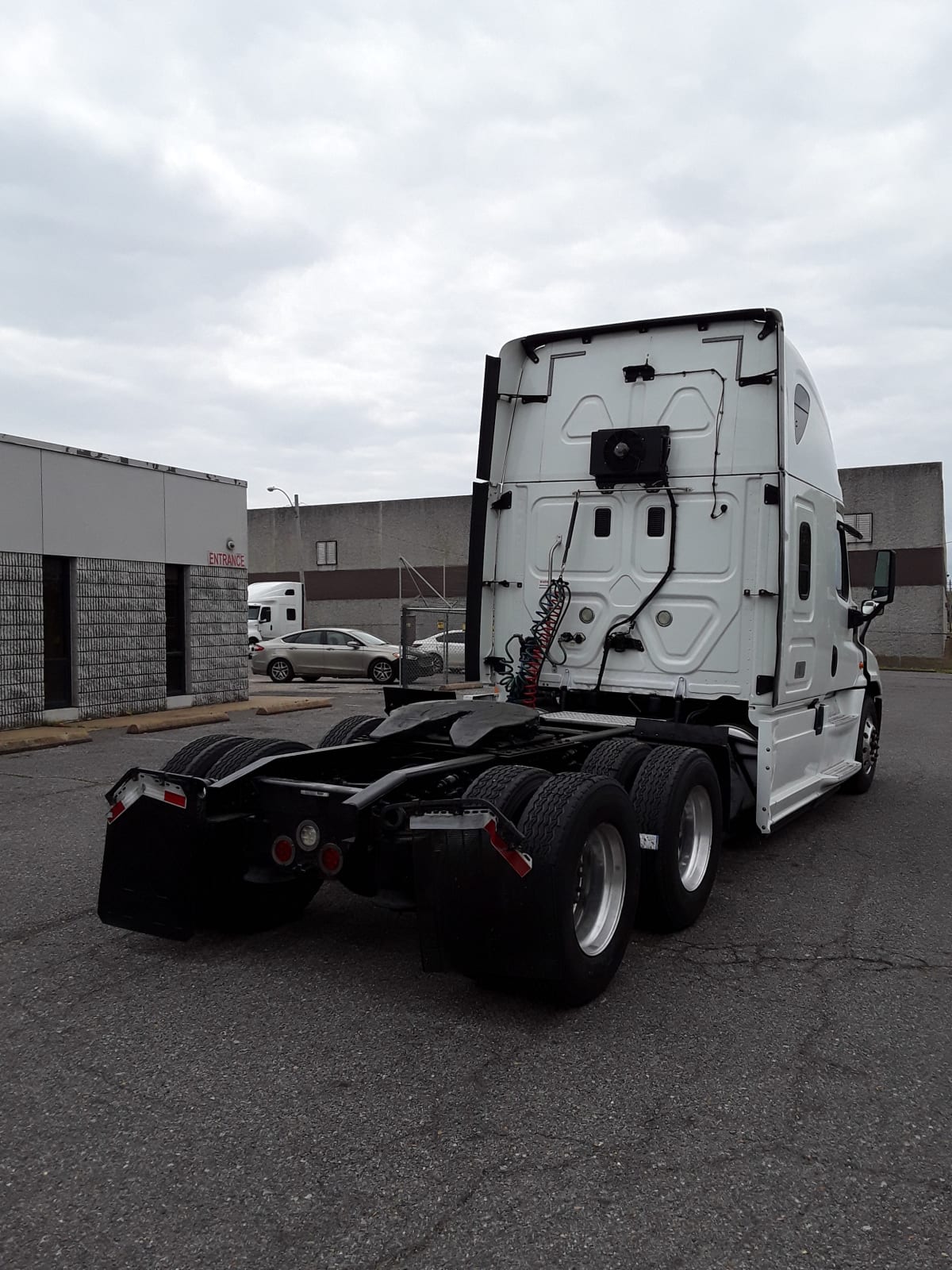 2016 Freightliner/Mercedes CASCADIA 125 652933