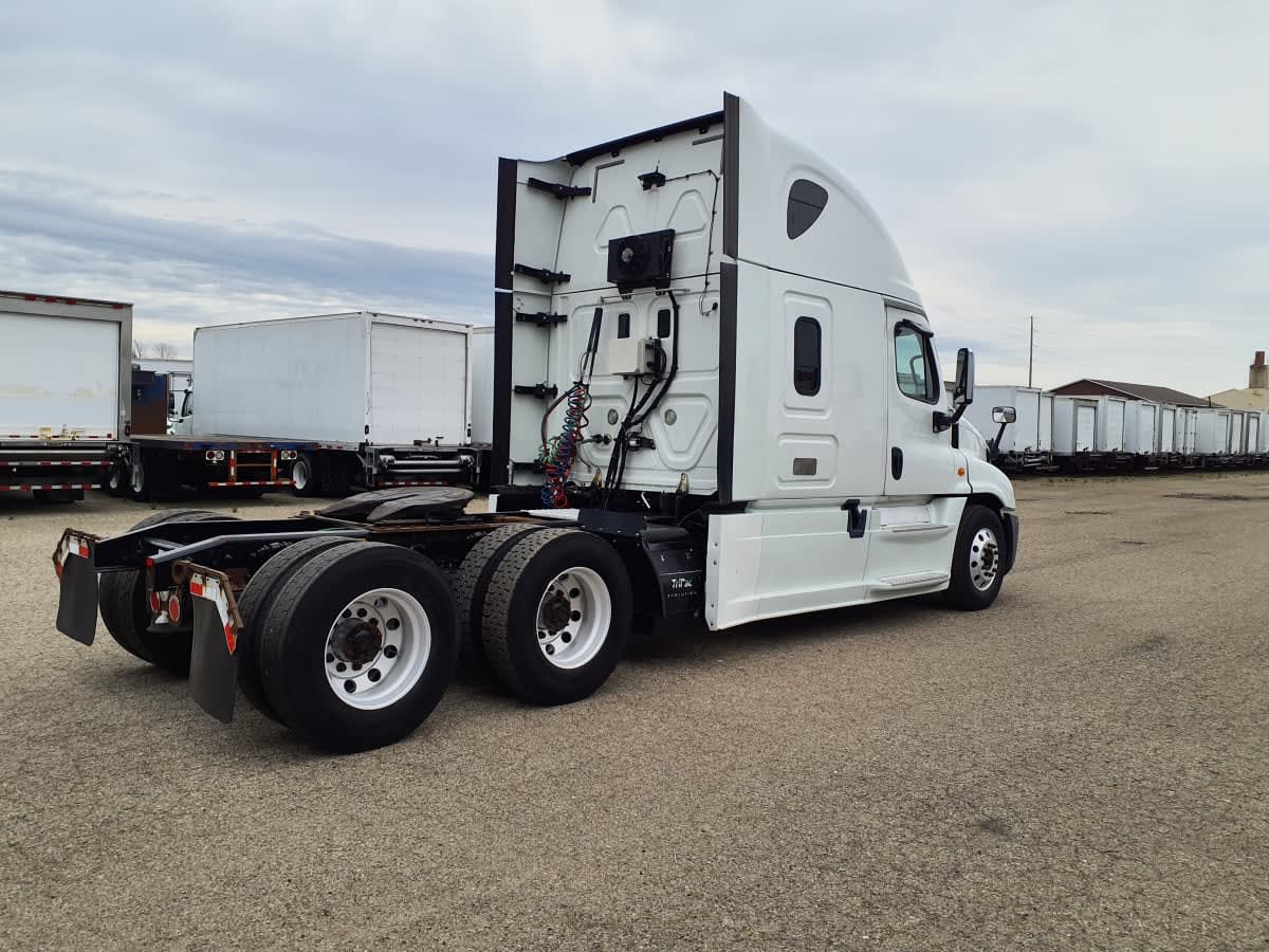 2016 Freightliner/Mercedes CASCADIA 125 652936