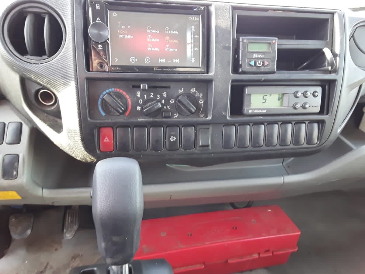 2016 Hino HINO 195 653127