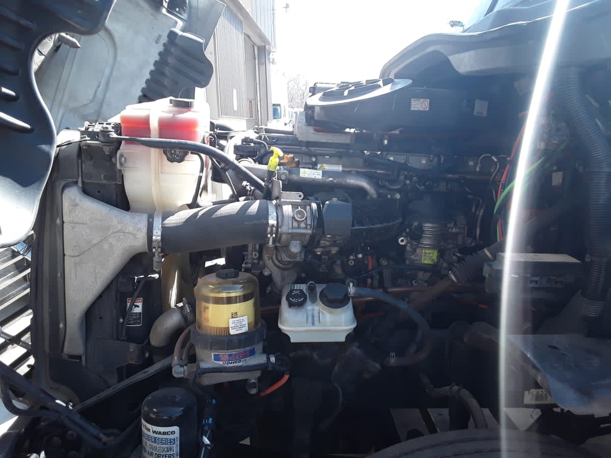 2016 Freightliner/Mercedes CASCADIA 125 653269