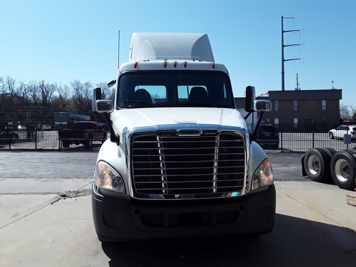 2016 Freightliner/Mercedes CASCADIA 125 653269