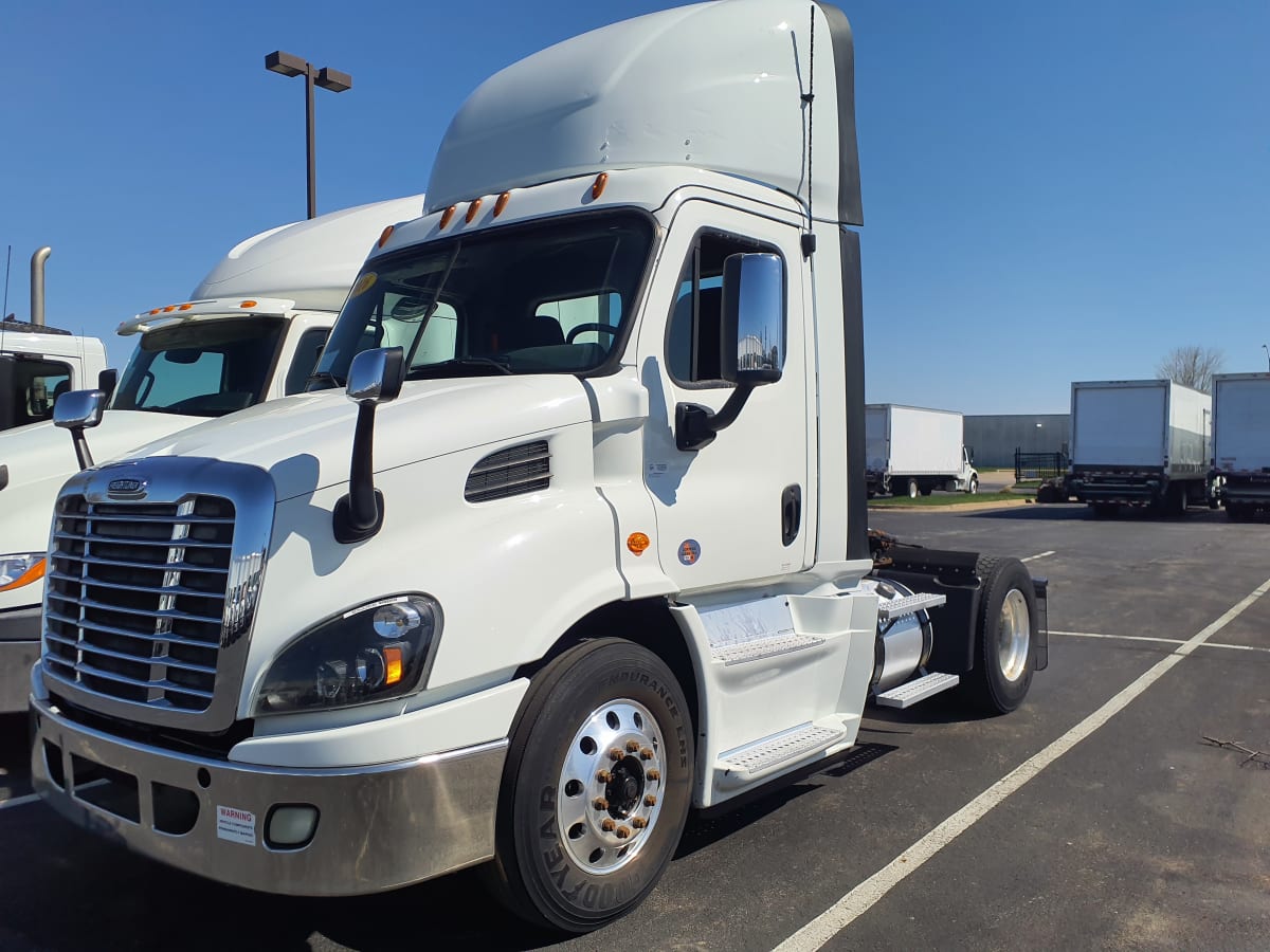 2016 Freightliner/Mercedes CASCADIA 113 653368