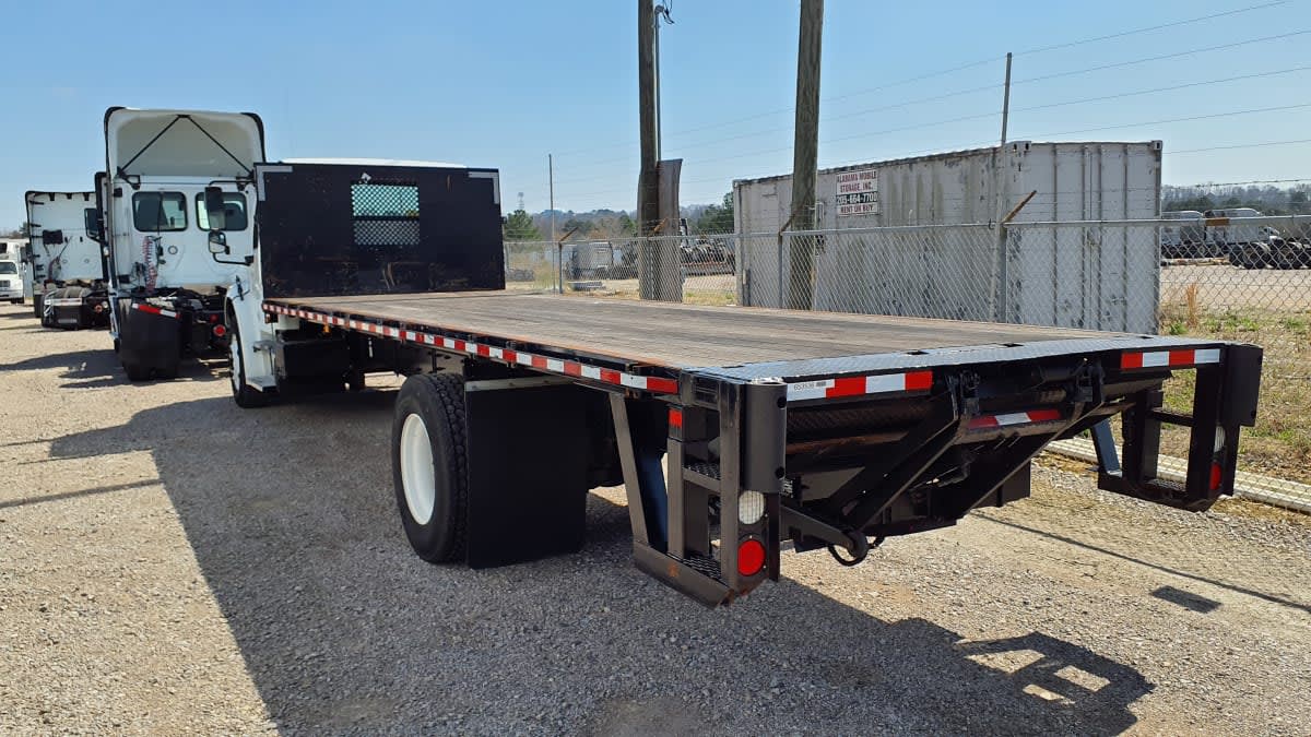 2016 Freightliner/Mercedes M2 106 653536