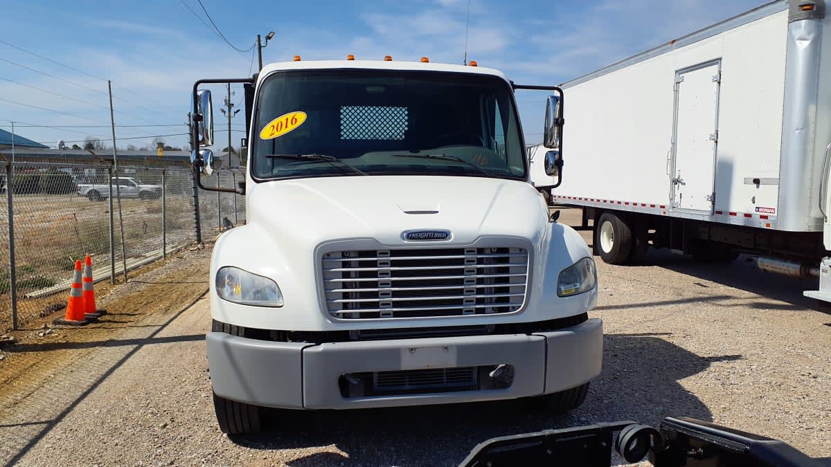 2016 Freightliner/Mercedes M2 106 653536