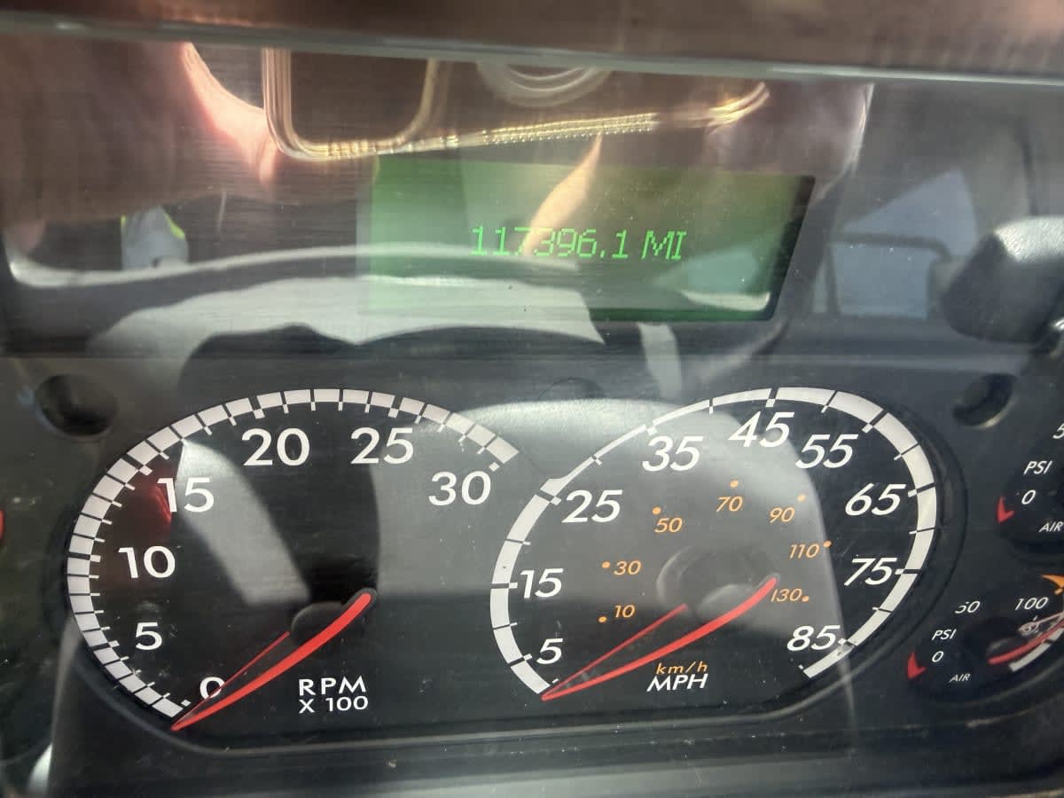 2016 Freightliner/Mercedes M2 106 653590