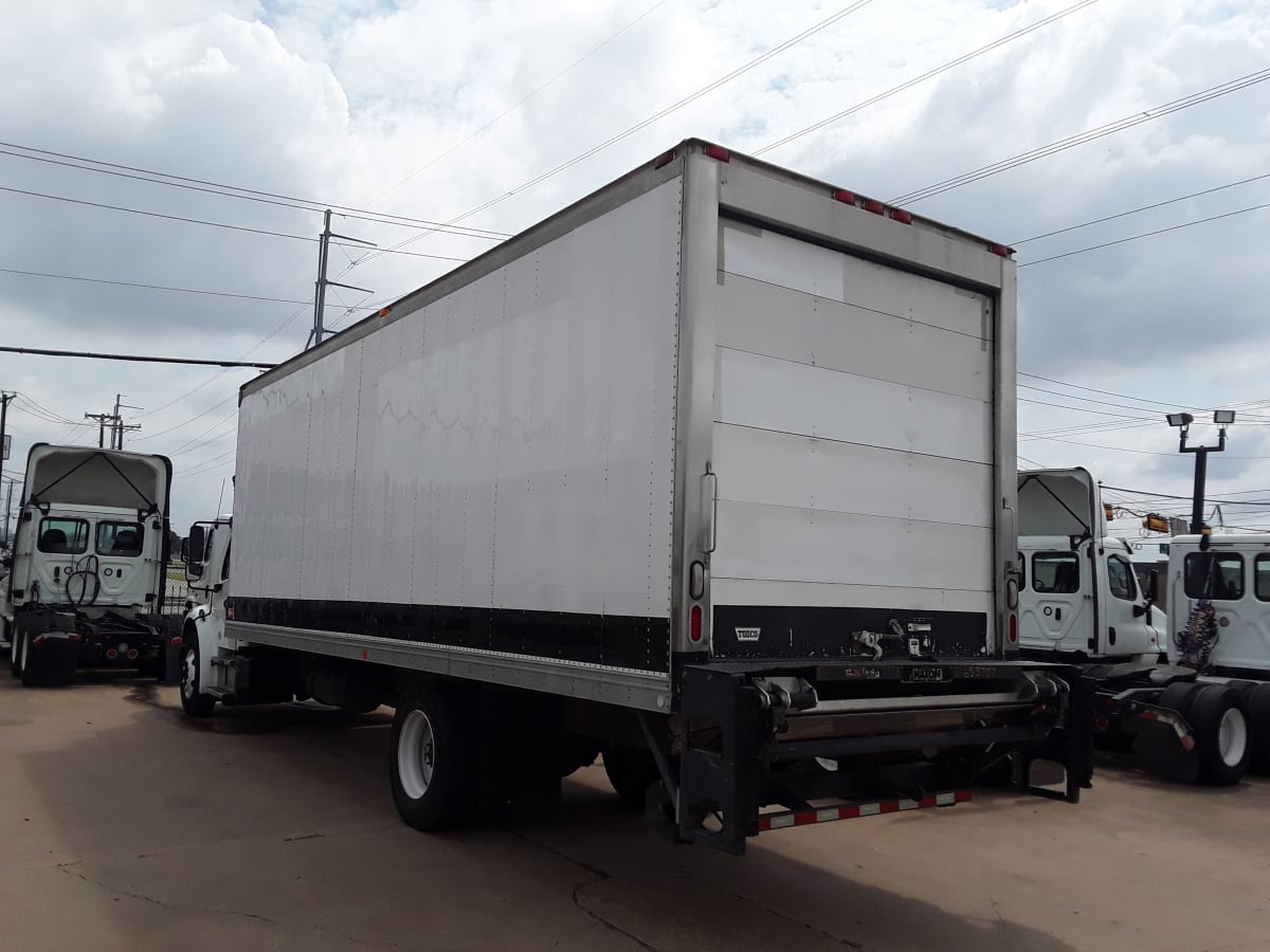 2016 Freightliner/Mercedes M2-106MD CONV 653777