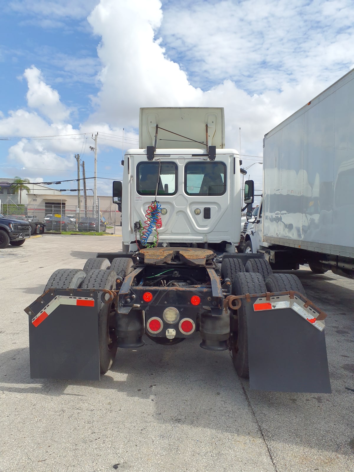 2016 Freightliner/Mercedes CASCADIA 125 653799