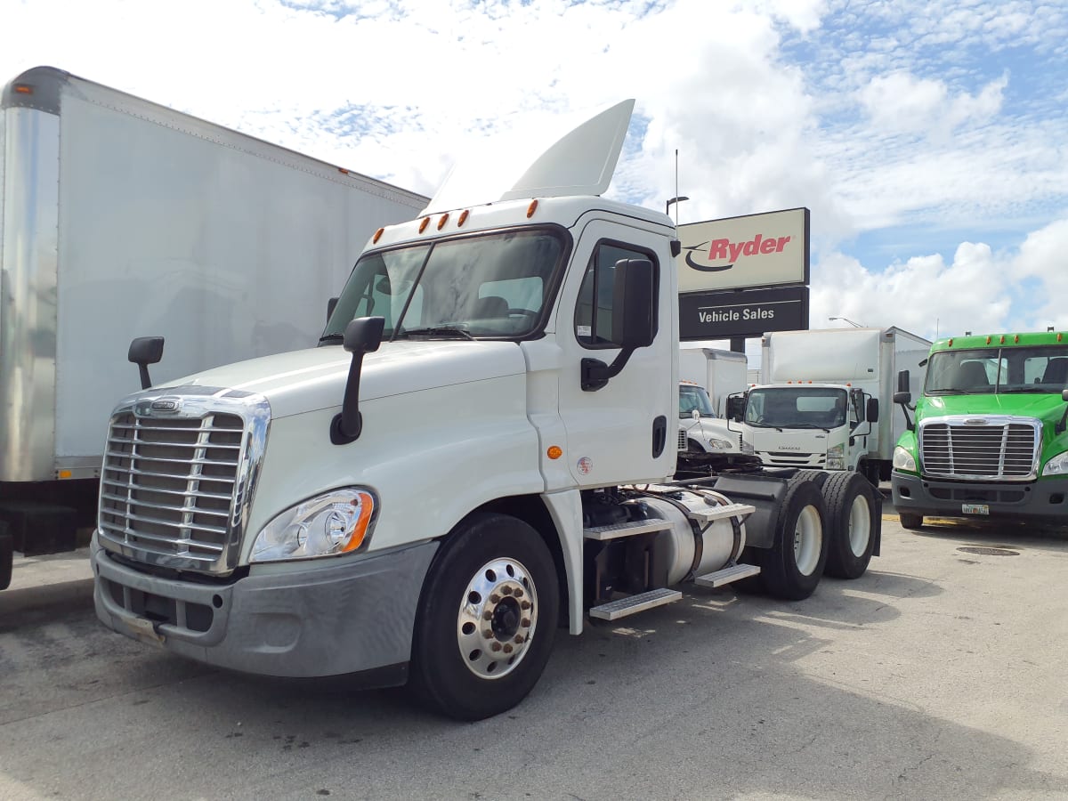 2016 Freightliner/Mercedes CASCADIA 125 653799