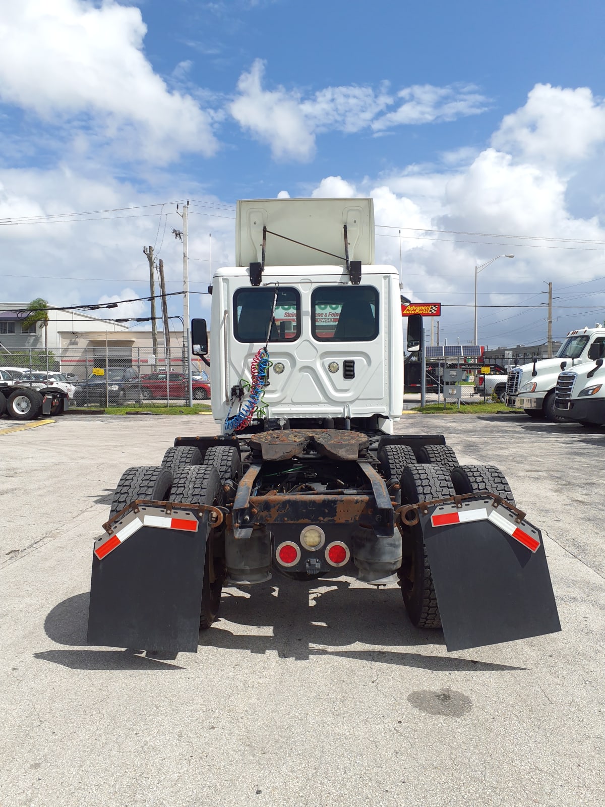 2016 Freightliner/Mercedes CASCADIA 125 653802