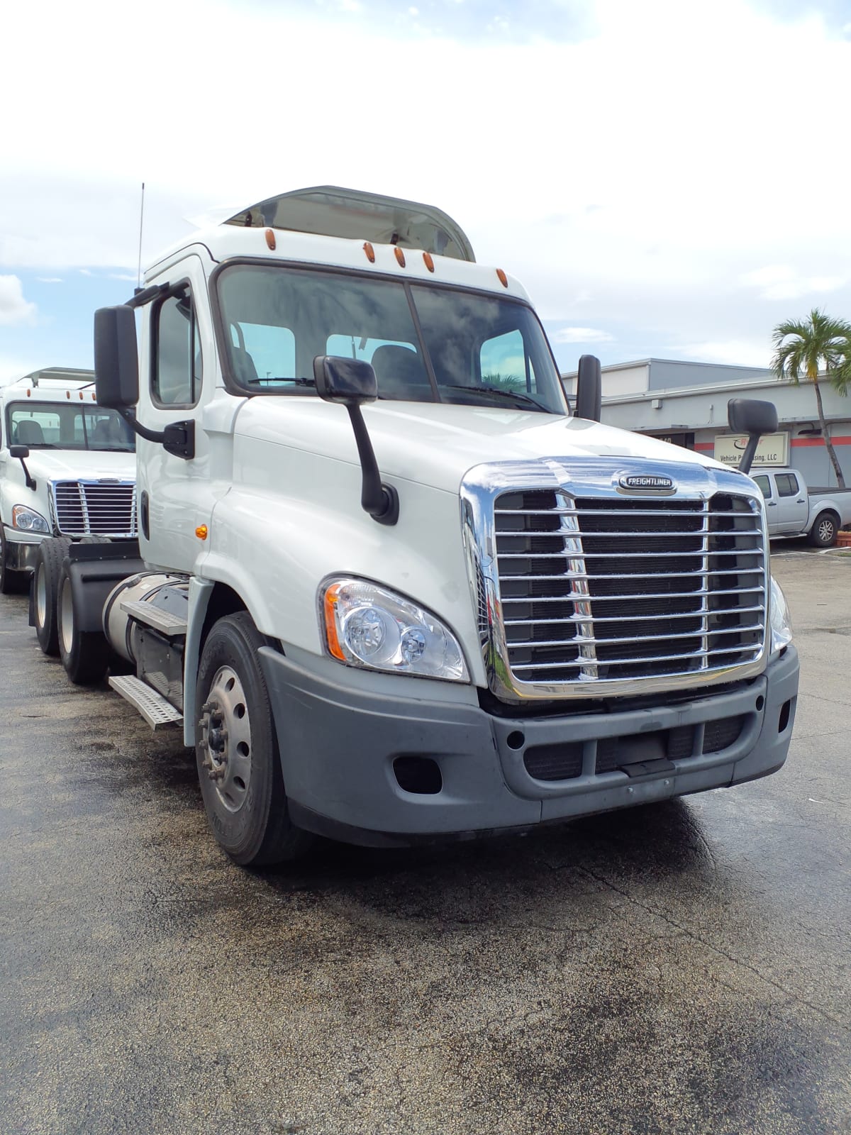 2016 Freightliner/Mercedes CASCADIA 125 653805